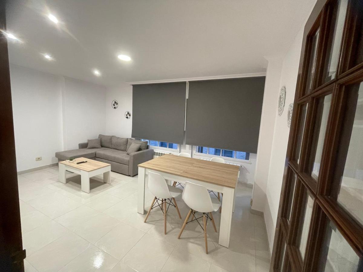 Apartamentos Demar Luis Casais O Grove Kültér fotó