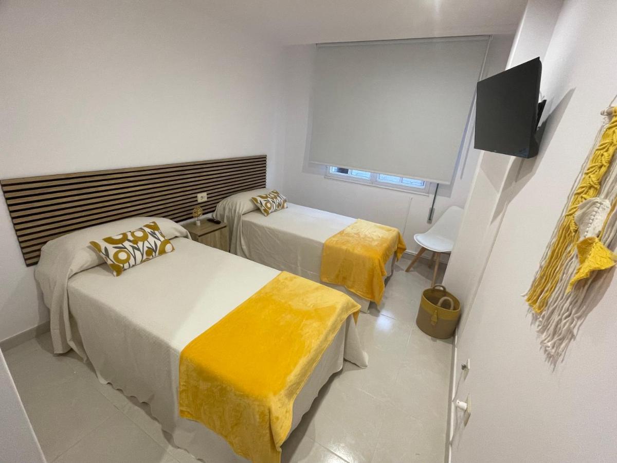 Apartamentos Demar Luis Casais O Grove Kültér fotó