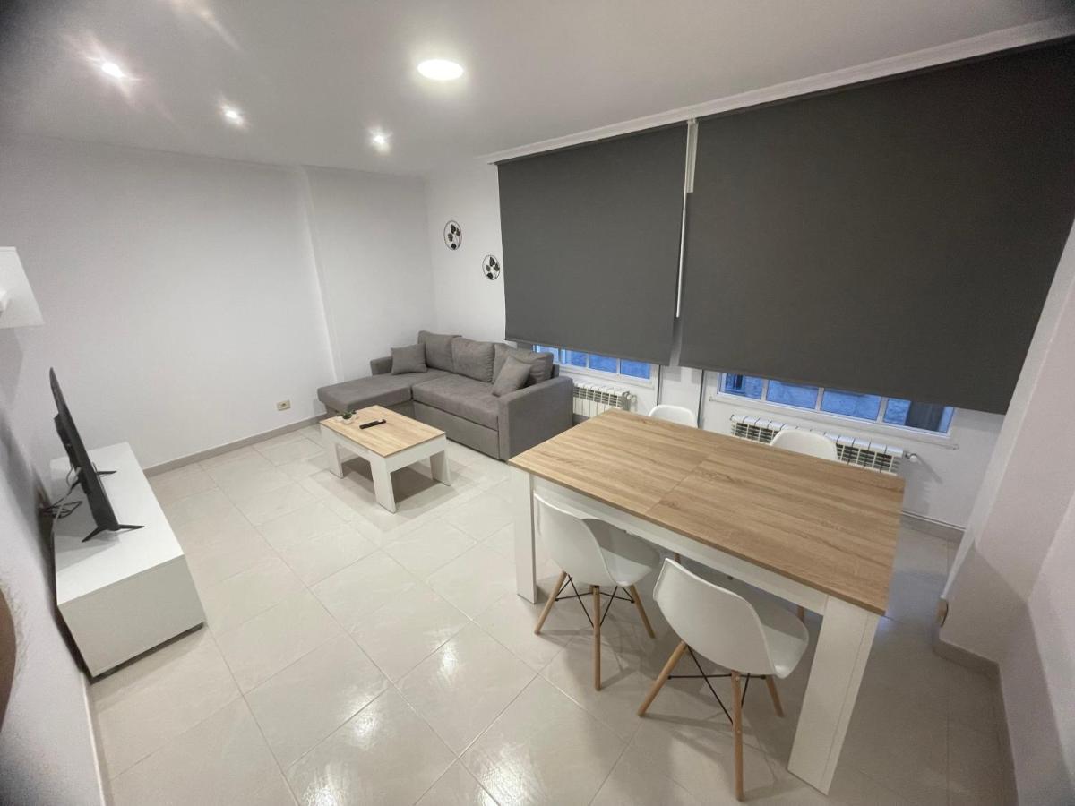 Apartamentos Demar Luis Casais O Grove Kültér fotó